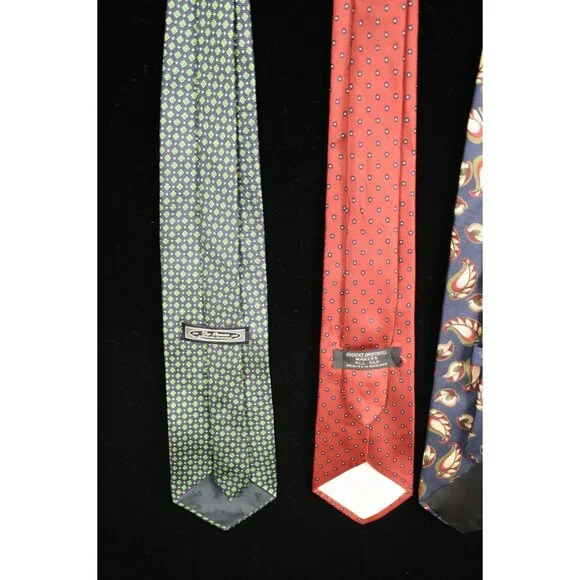 4 Men's Silk Ties, Assorted Brands - Picture 5 of 11